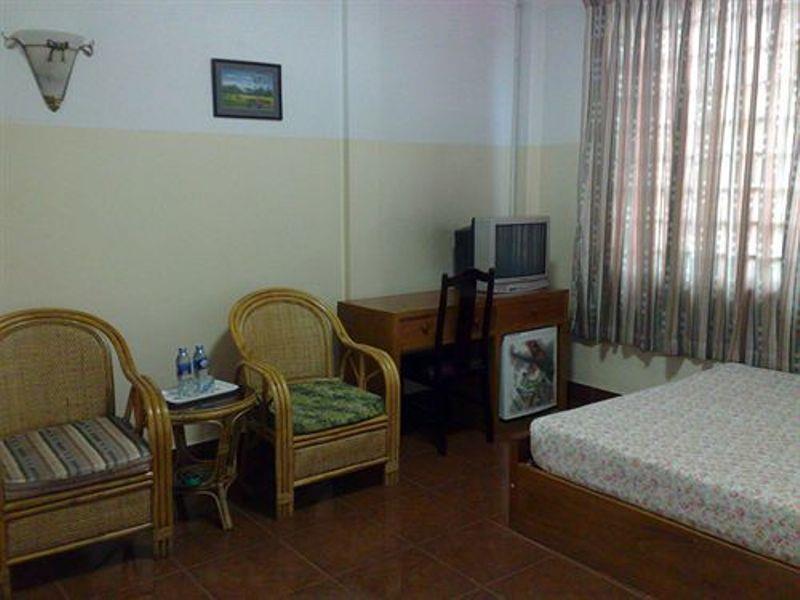 Comfort Star 2 Hotel Phnom Penh Exterior foto